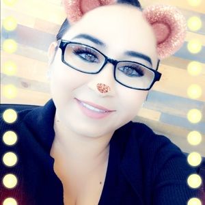 Meet your Posher, Marilyn